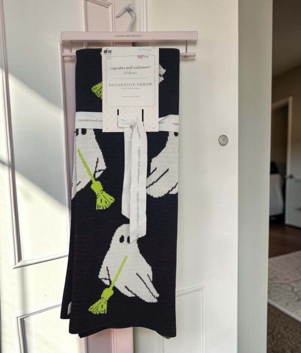 Cupcakes And Cashmere At Home Decorative Throw 50x70 Ghost Broom Halloween